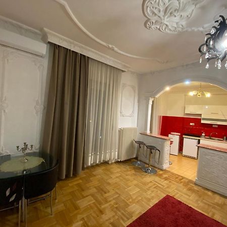 Apartment And Rooms Heart Of The City Budapest Ngoại thất bức ảnh