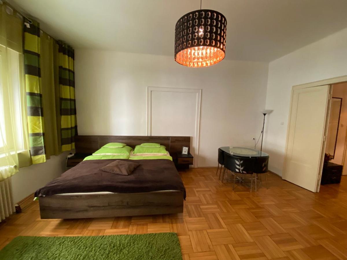Apartment And Rooms Heart Of The City Budapest Ngoại thất bức ảnh