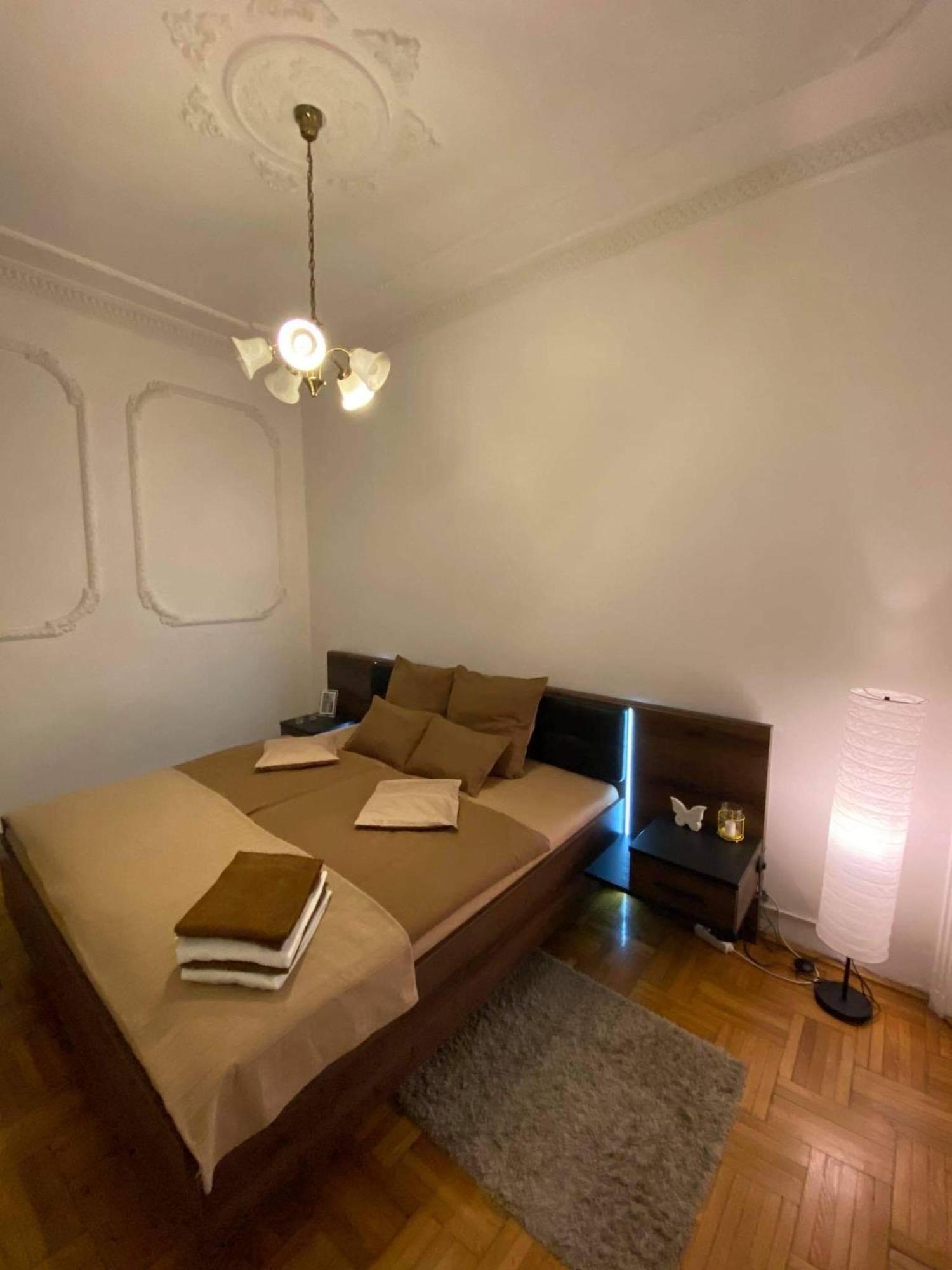 Apartment And Rooms Heart Of The City Budapest Ngoại thất bức ảnh